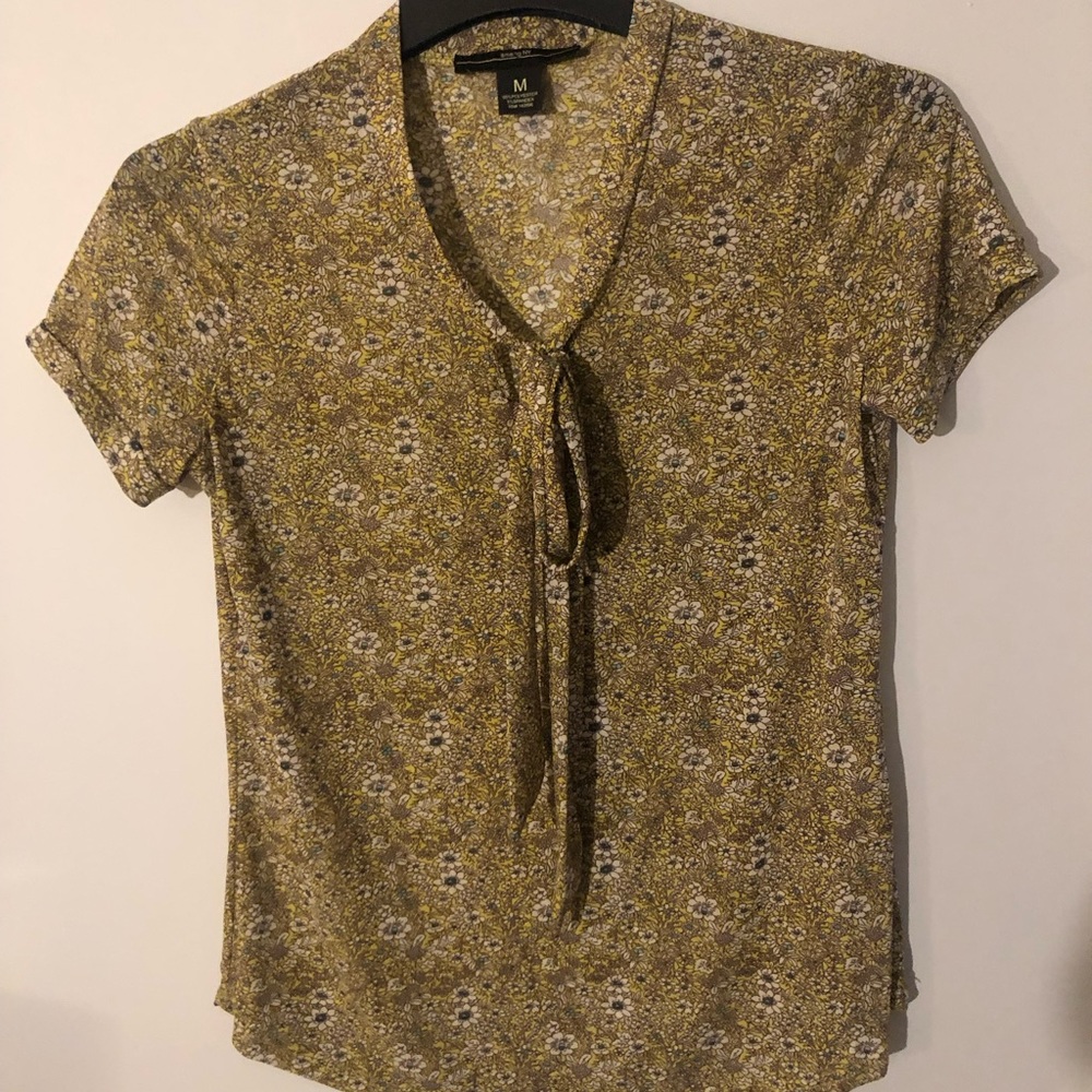 Floral stretch lightweight tie Medium blouse